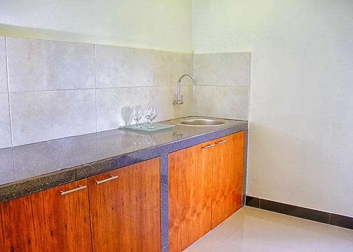 Ryanbagus Guest house 2*